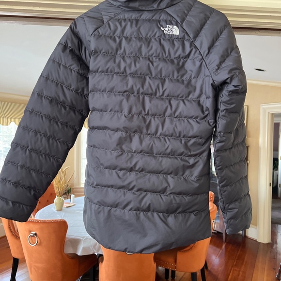 The North Face puffer, girl’s size  L (14-16) - Picture 2 of 3
